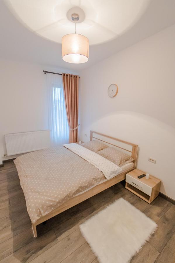 Penthouse Luxury Fălticeni Eksteriør bilde