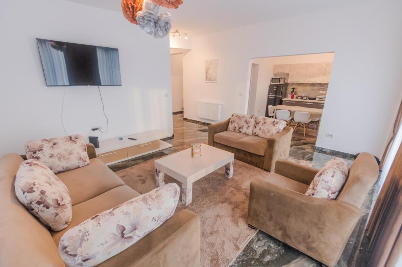 Penthouse Luxury Fălticeni Eksteriør bilde