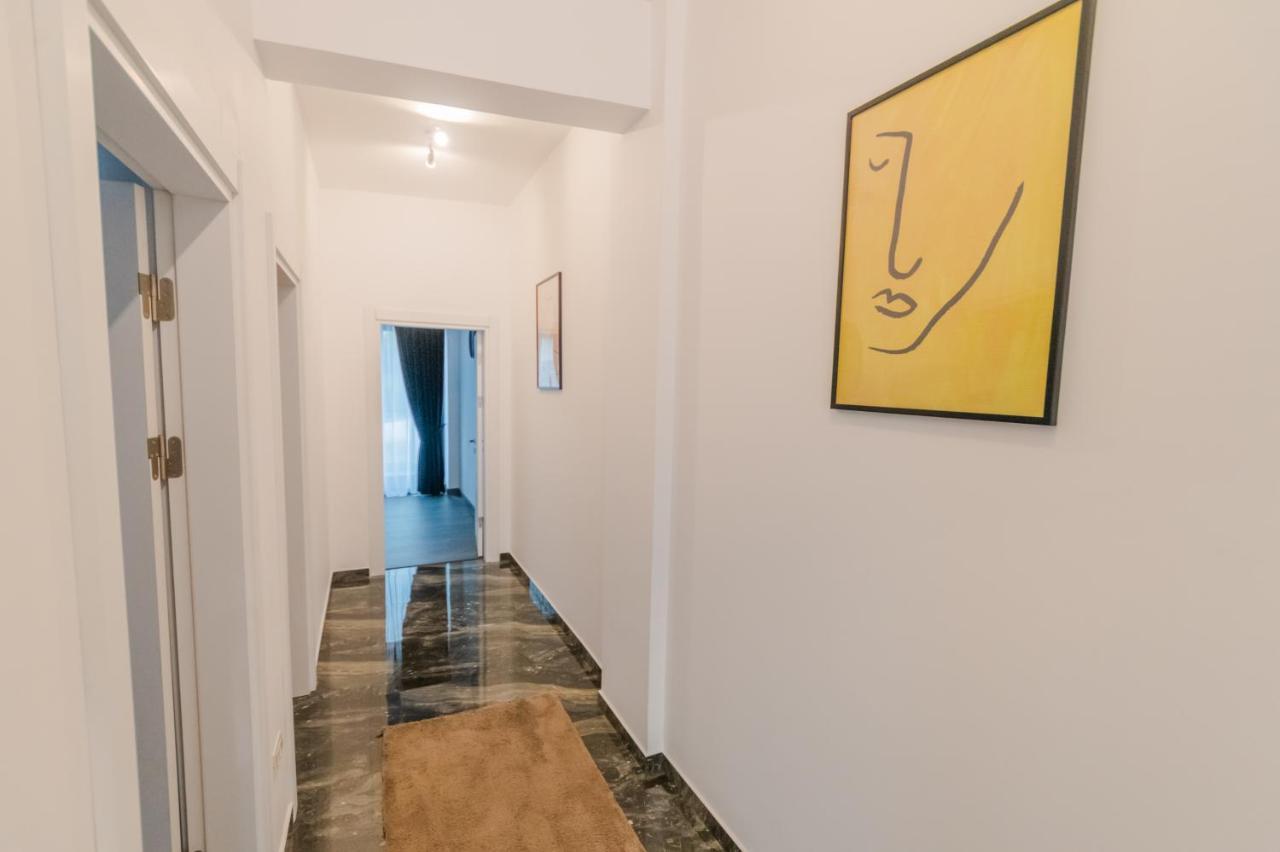Penthouse Luxury Fălticeni Eksteriør bilde
